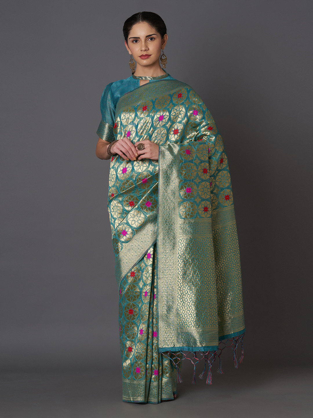 

Mitera Teal Blue Silk Blend Woven Design Kanjeevaram Saree
