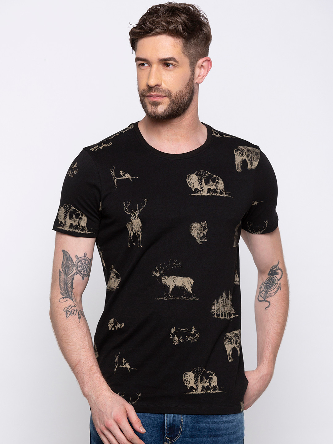 

SPYKAR Men Black Printed Round Neck T-shirt