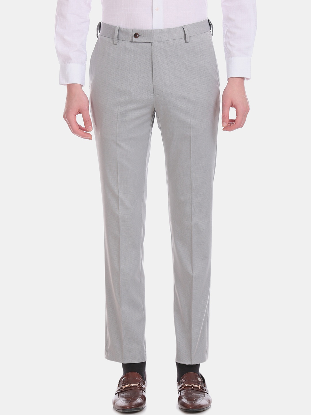 

Arrow Men Grey Tapered Fit Checked Regular Trousers