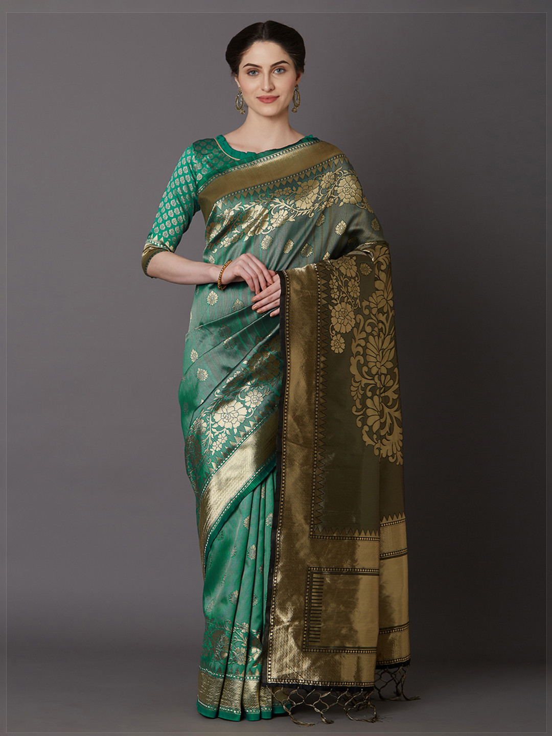 

Mitera Green Silk Blend Woven Design Kanjeevaram Saree