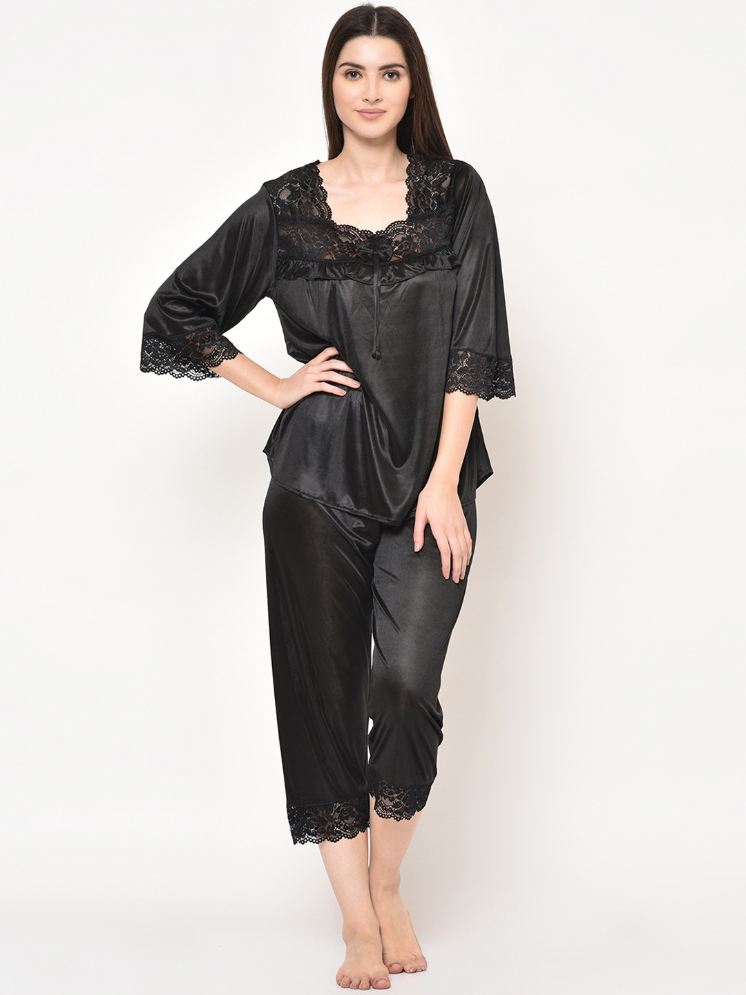 

Da Intimo Women Black Solid Night suit