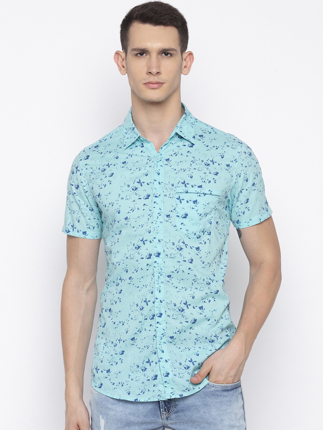 

SPYKAR Men Blue Slim Fit Printed Casual Shirt