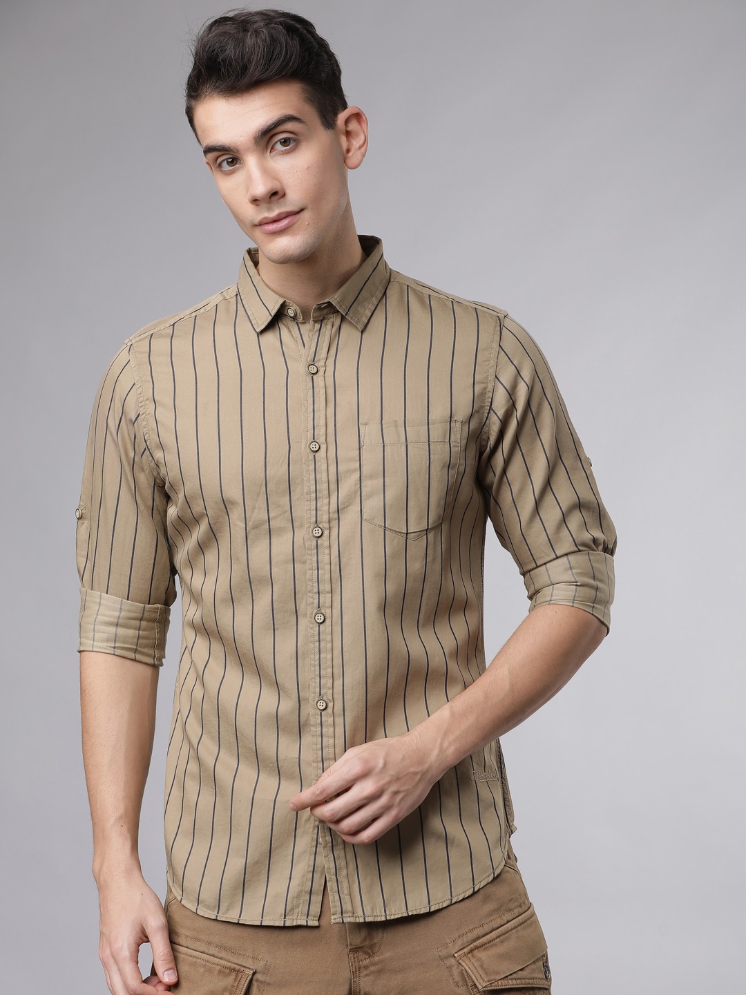 

LOCOMOTIVE Men Khaki & Navy Blue Slim Fit Striped Casual Shirt