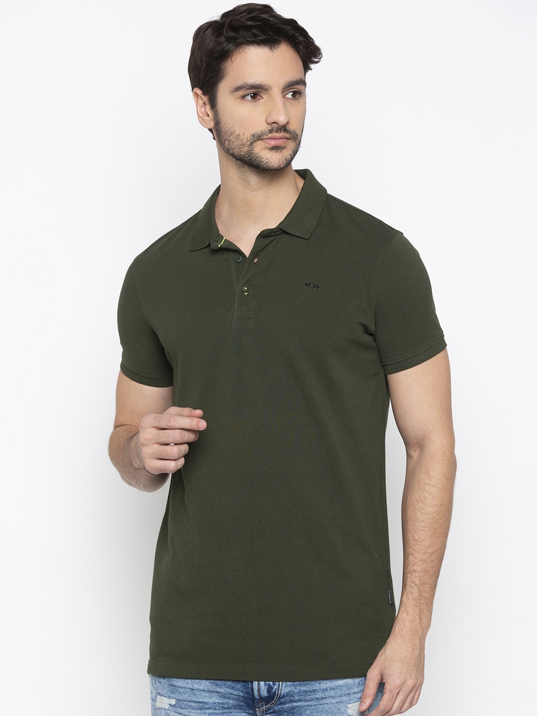 

SPYKAR Men Olive Green Solid Polo Collar T-shirt