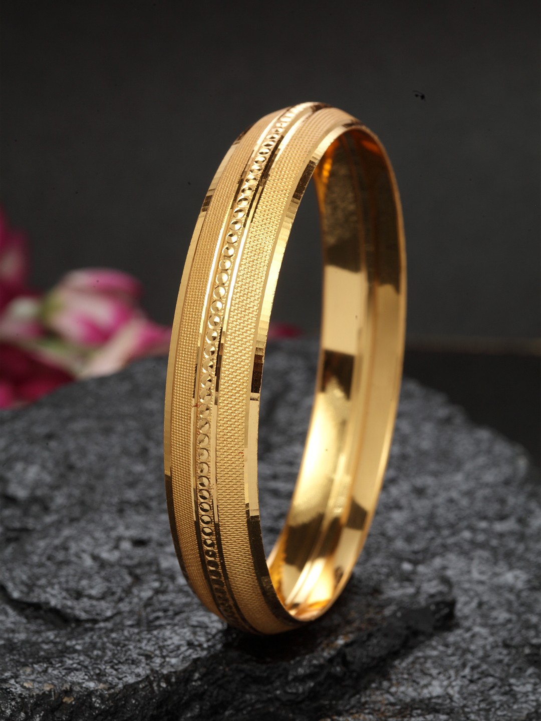 

DUGRISTYLE Men Gold-Toned Alloy Gold-Plated Kada Bracelet
