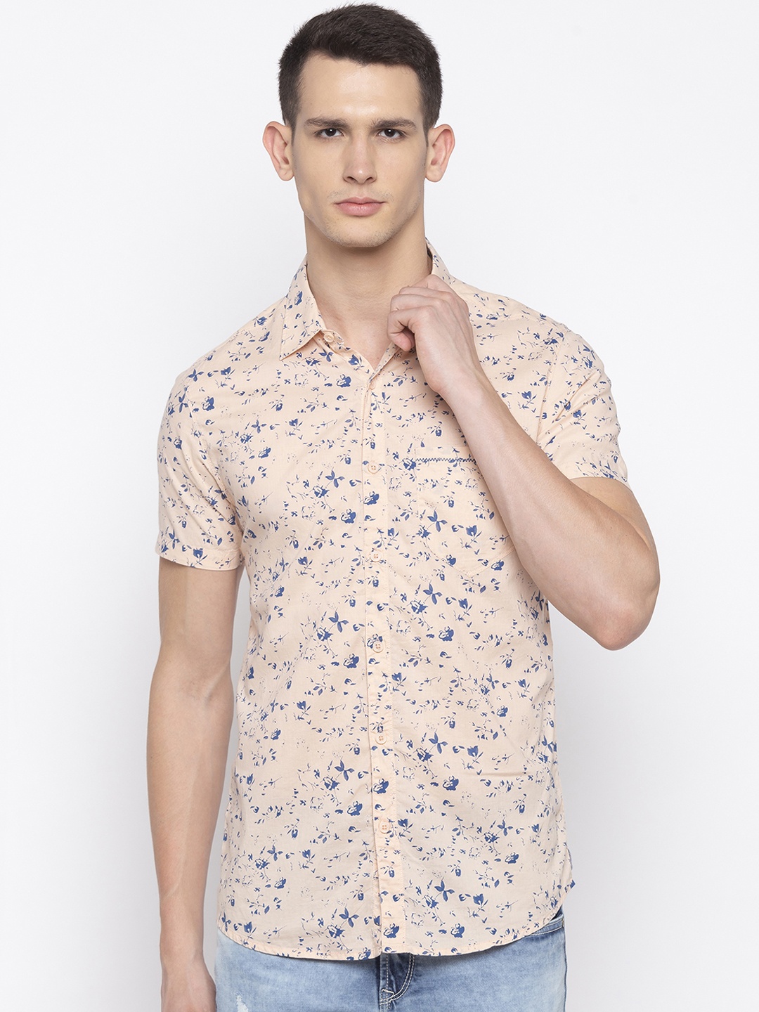 

SPYKAR Men Peach-Coloured & Blue Slim Fit Printed Casual Shirt