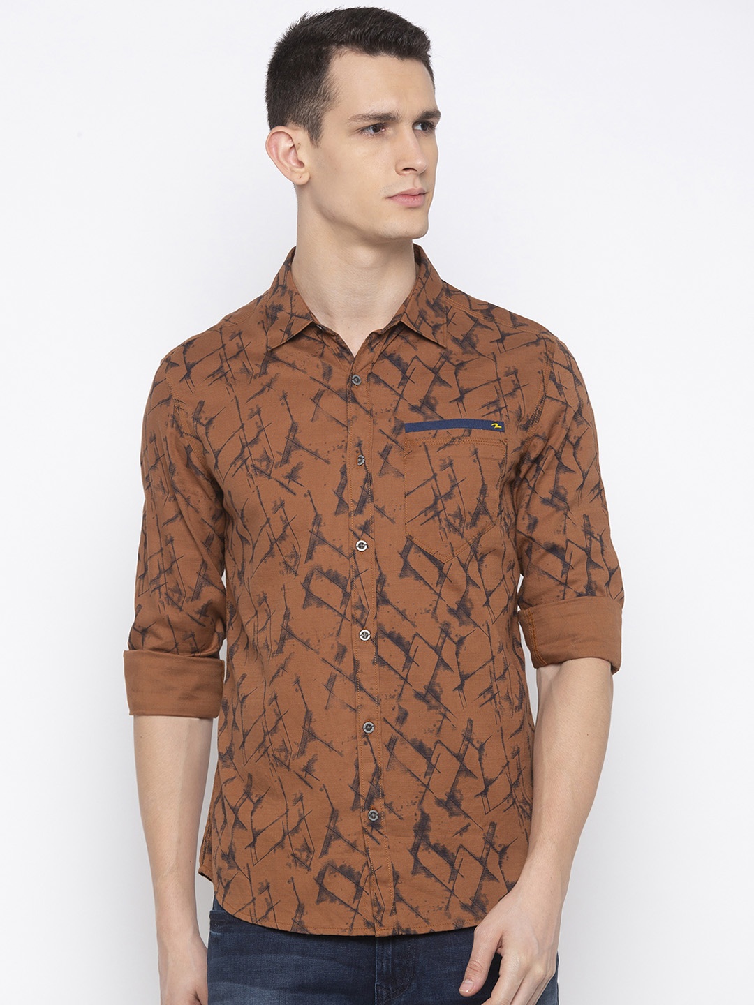

SPYKAR Men Rust Brown & Black Slim Fit Printed Casual Shirt