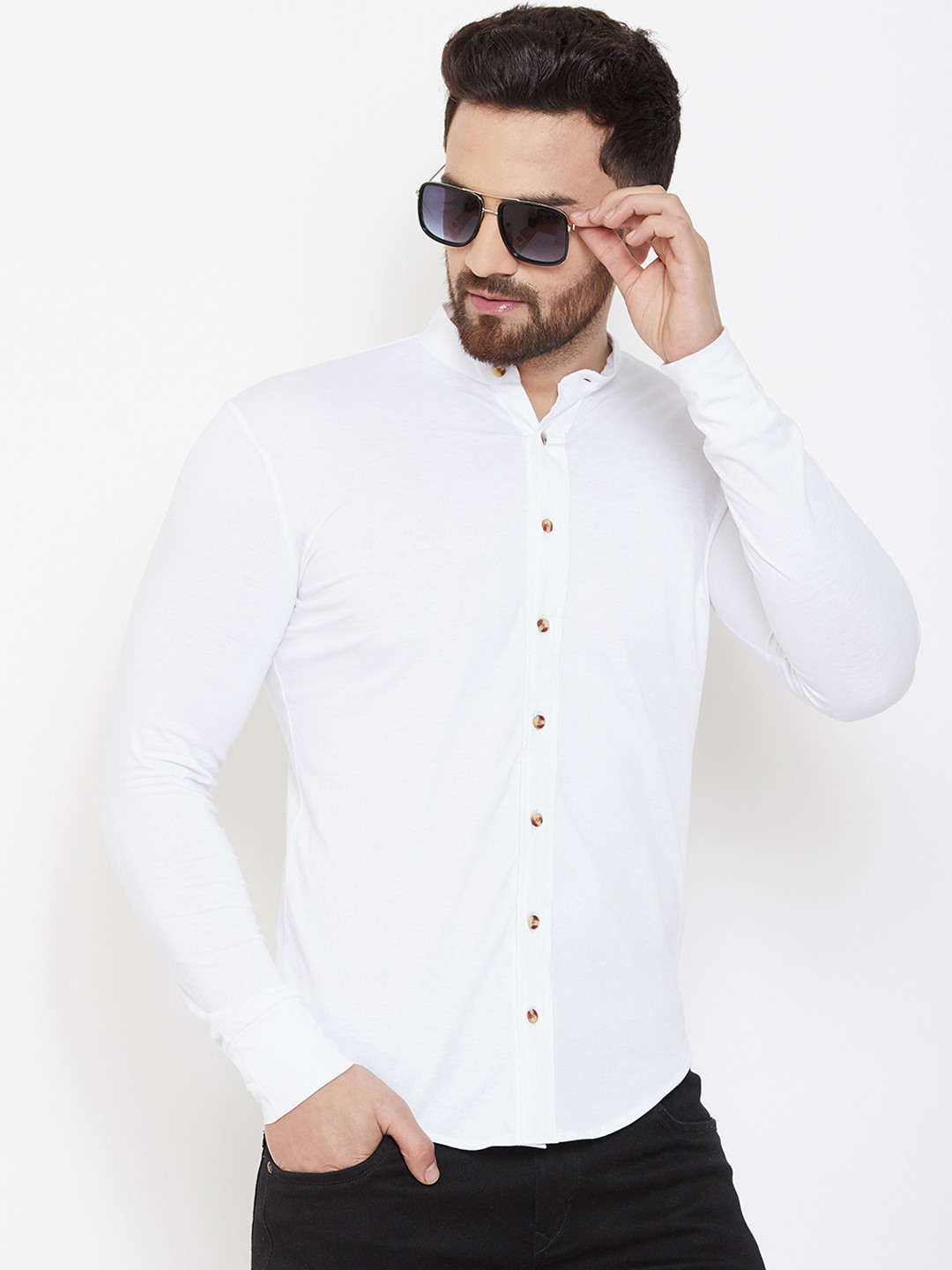 

GESPO Men White Slim Fit Solid Casual Shirt