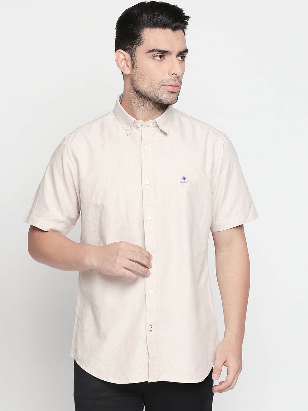 

GIORDANO Men Beige Smart Regular Fit Solid Casual Shirt