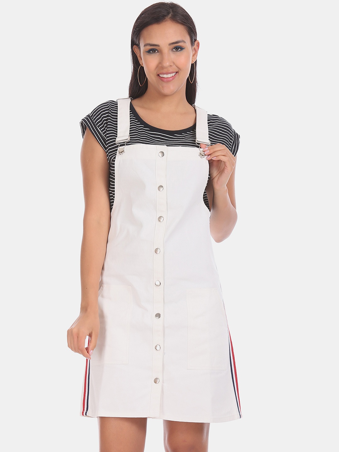 

Cherokee Women White Solid Pinafore Dress