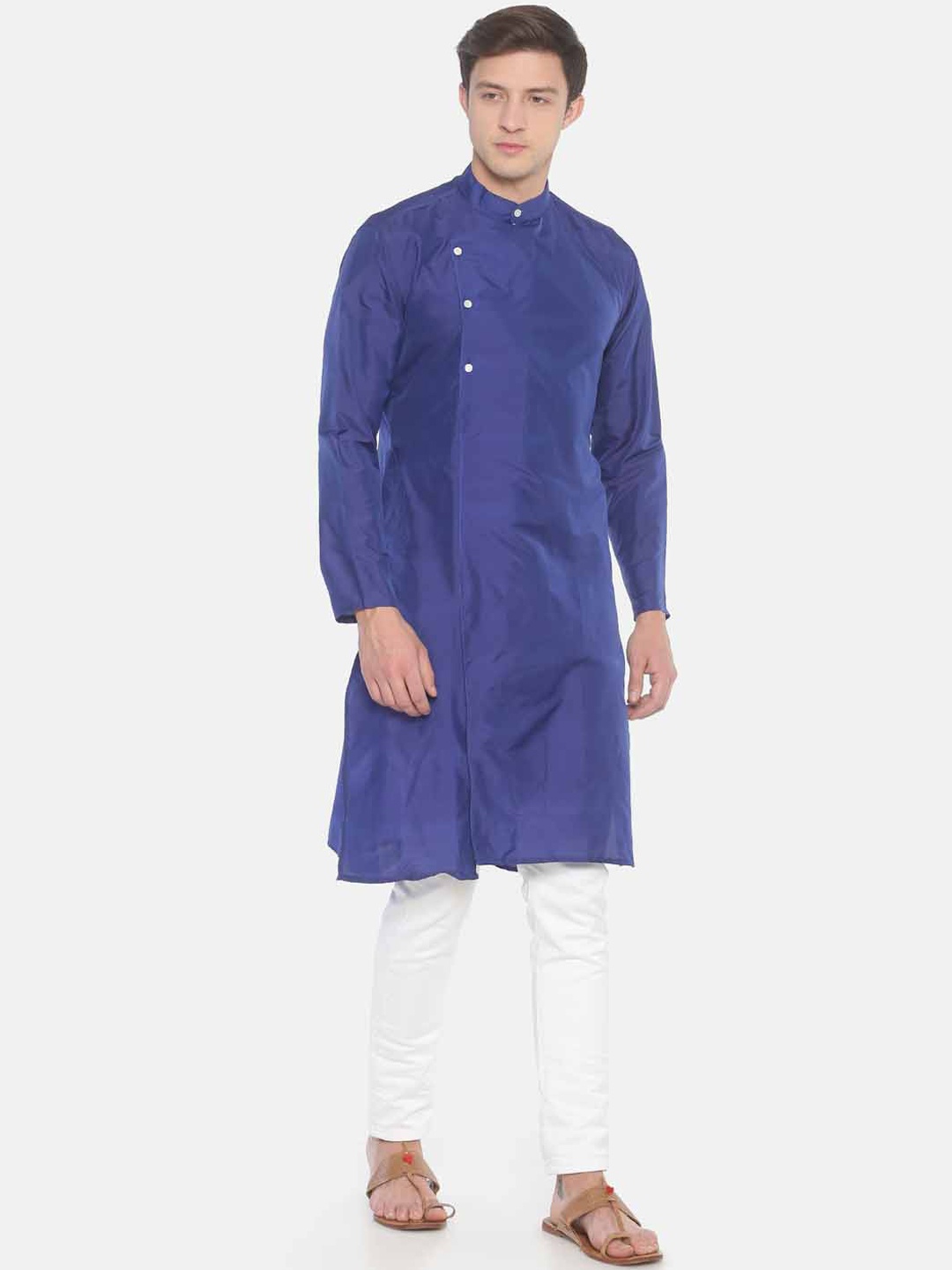 

Sethukrishna Men Navy Blue Solid Straight Kurta