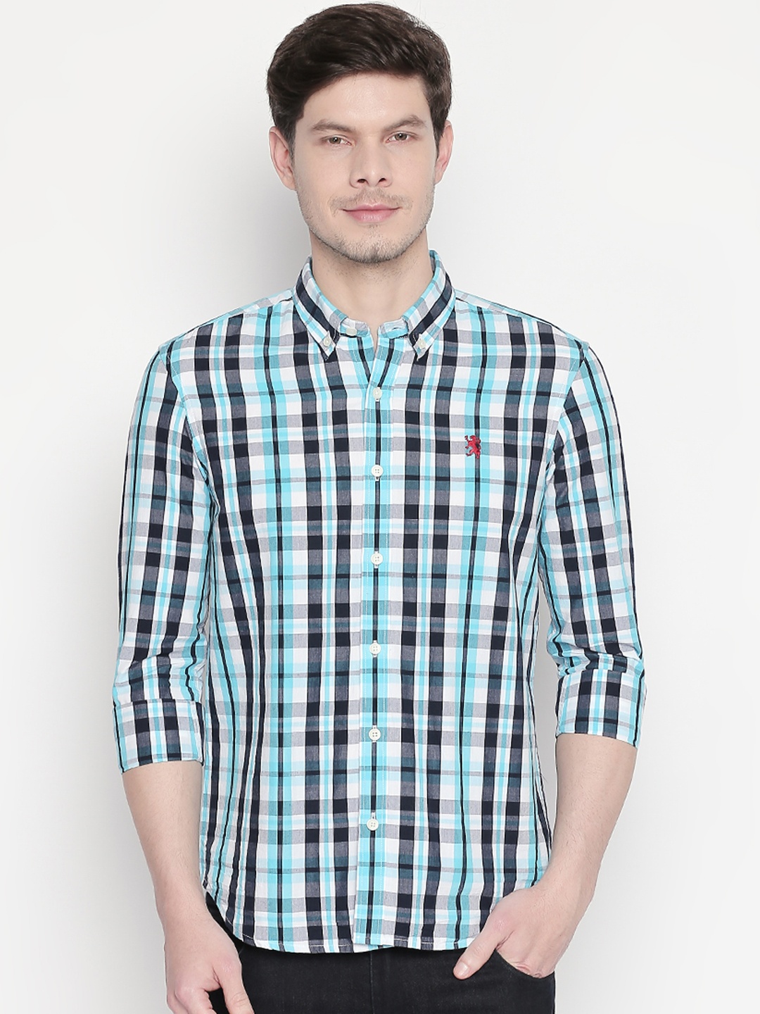 

GIORDANO Men Turquoise Blue & White Regular Fit Checked Casual Shirt