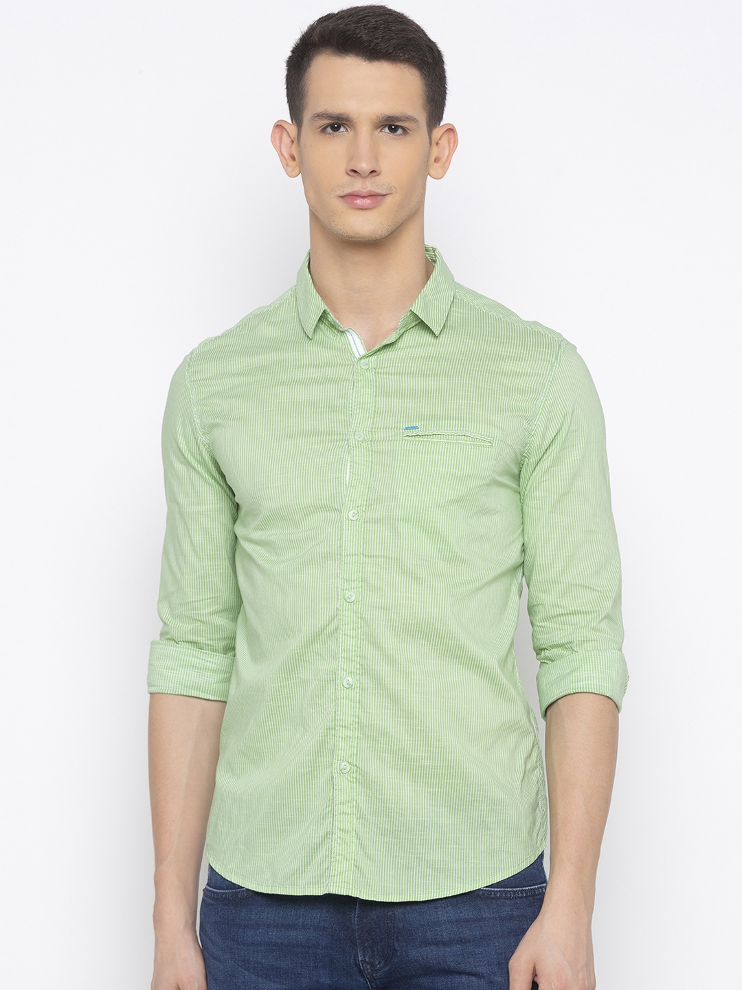 

SPYKAR Men Green & White Slim Fit Striped Casual Shirt