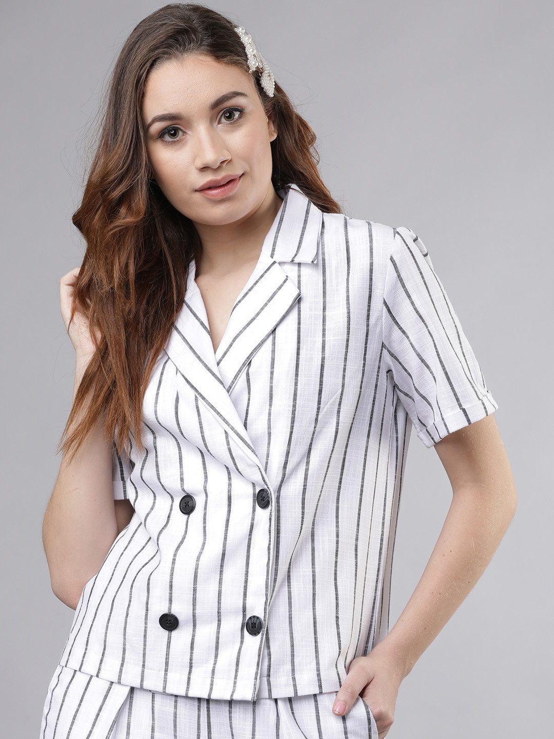 

Tokyo Talkies Women White & Black Regular Fit Striped Casual Shirt
