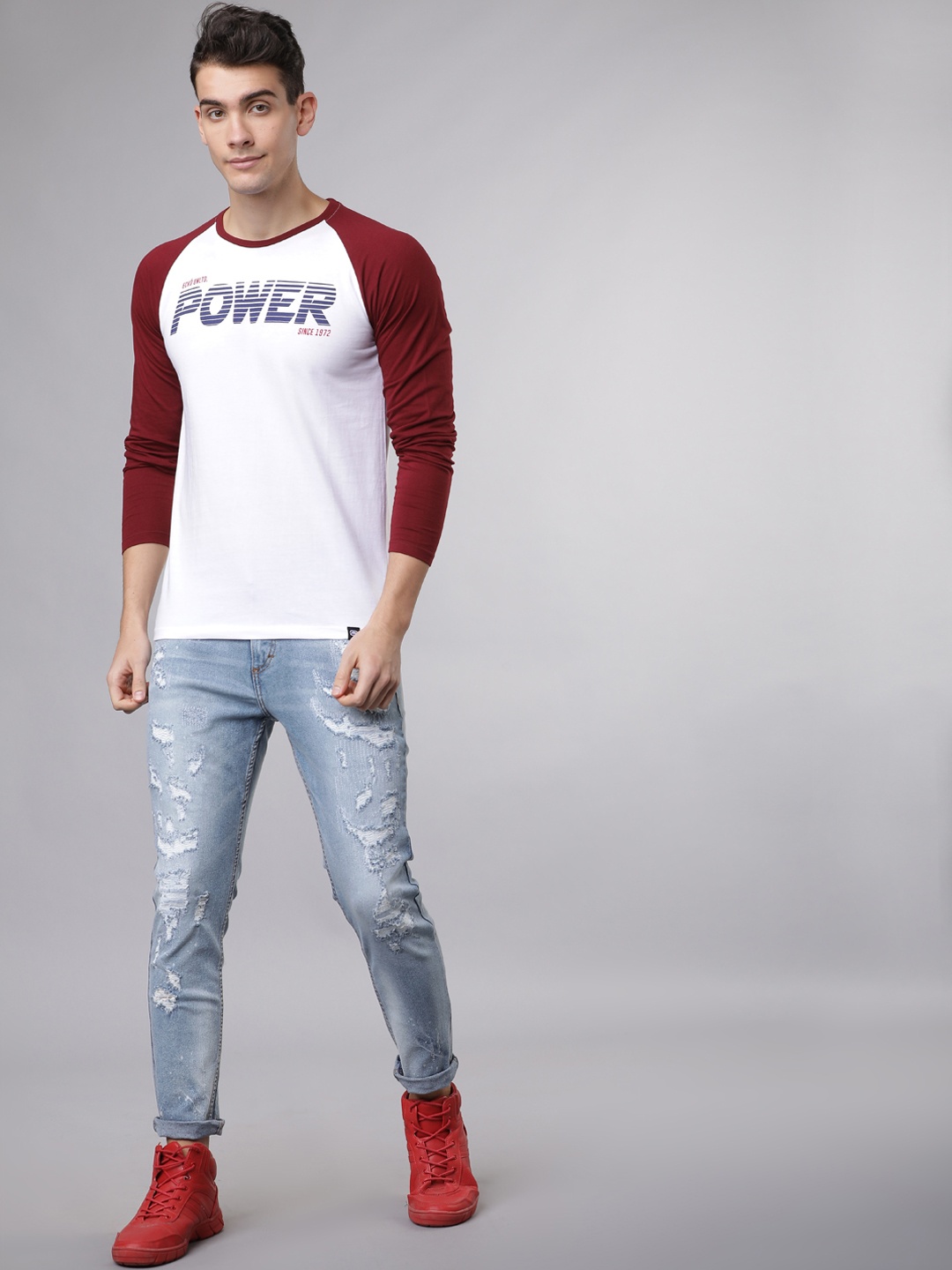 HIGHLANDER Men Blue Tapered Fit Mid-Rise Low Distress Stretchable Jeans