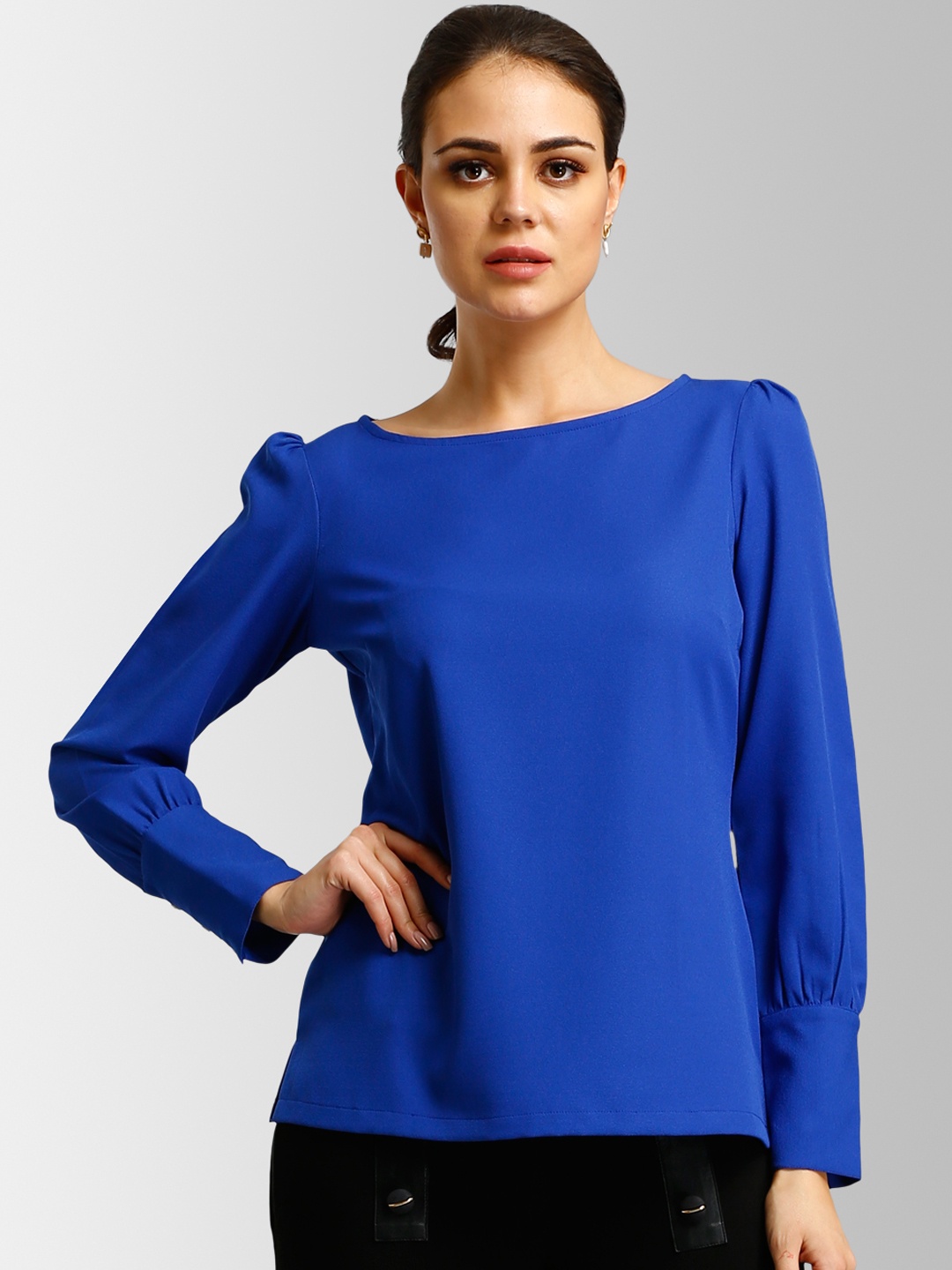 

FableStreet Women Blue Solid Top
