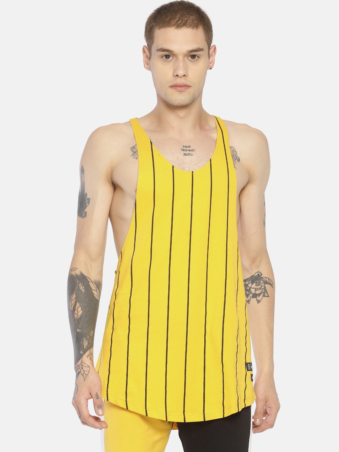 

KULTPRIT Men Yellow Striped Scoop Neck Pure Cotton T-shirt