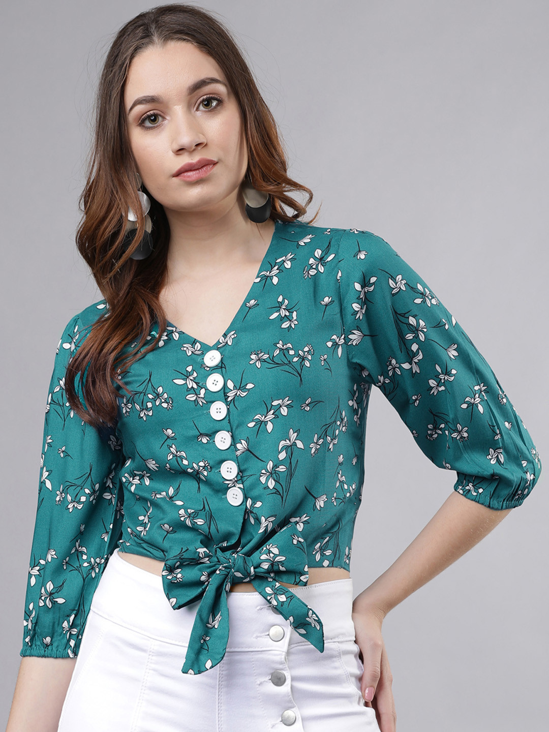 

Tokyo Talkies Women Turquoise Blue Printed Crop Top