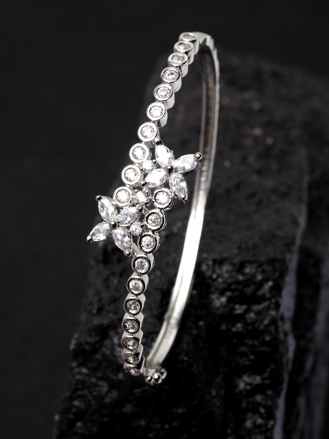 

Bhana Fashion Silver-Plated Bracelet