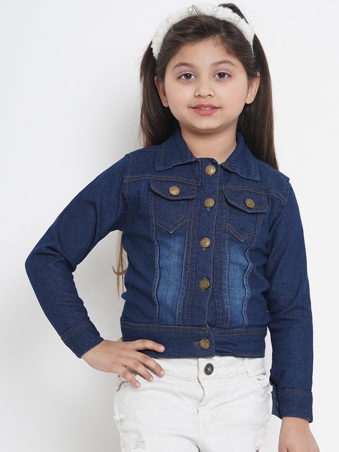 

Bitiya by Bhama Girls Blue Solid Lightweight Denim Jacket