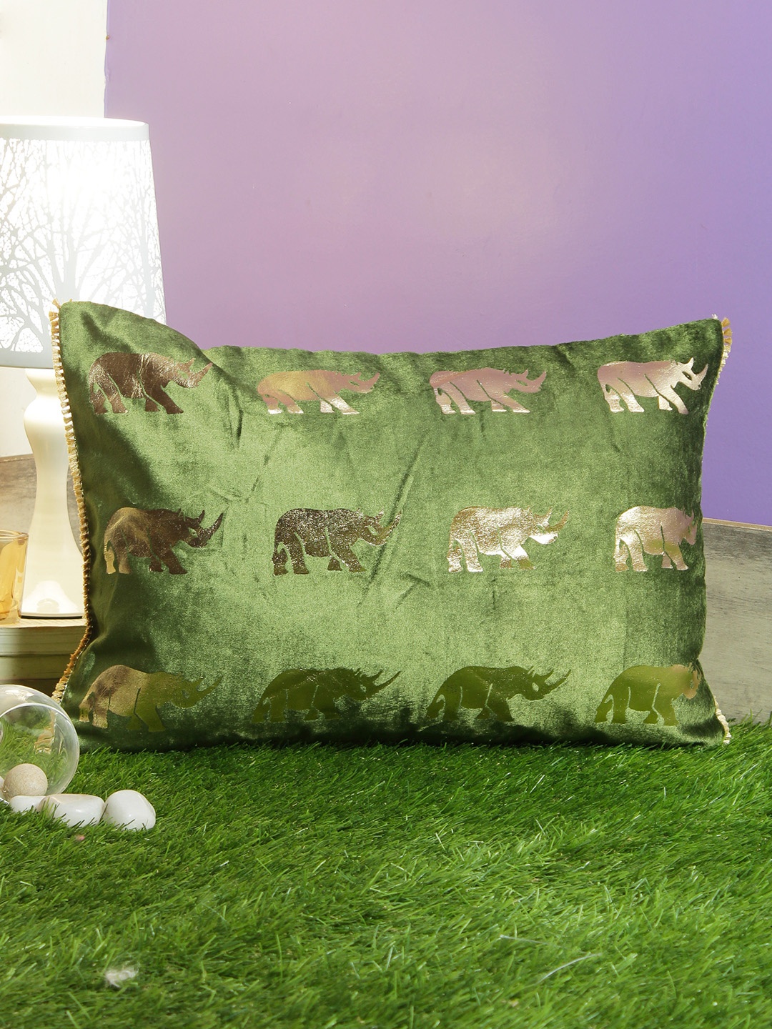 

HomeTown Green & Gold-Coloured Quirky Printed Rectangle Cushion Cover
