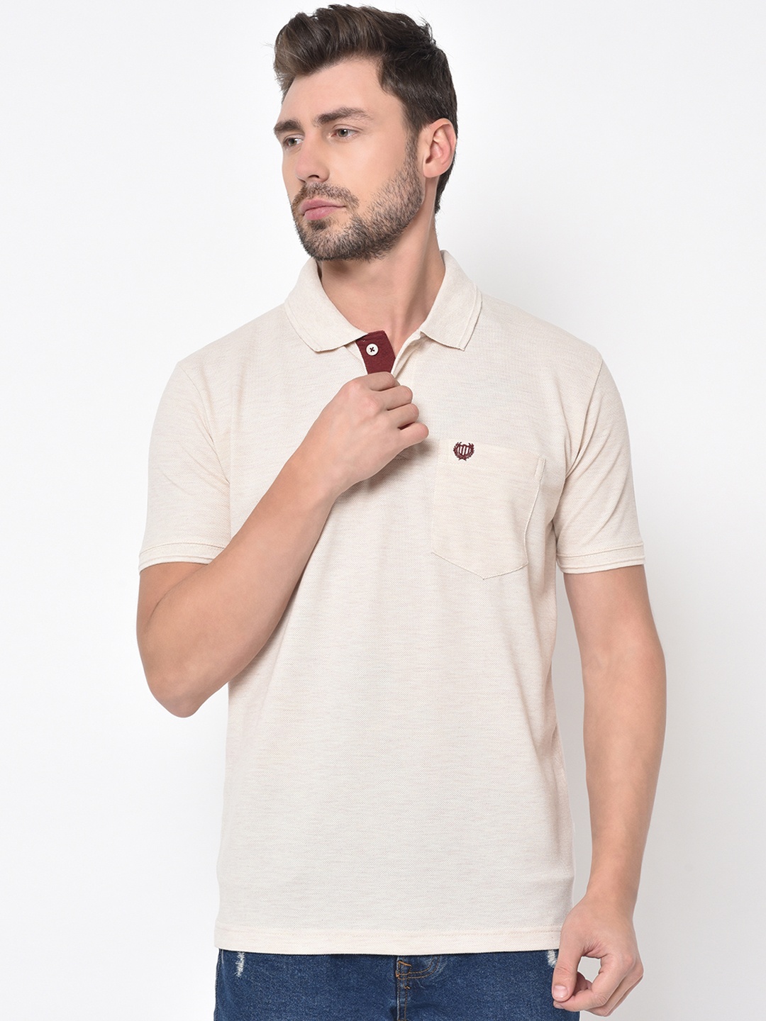 

Duke Men Beige Solid Polo Collar T-shirt