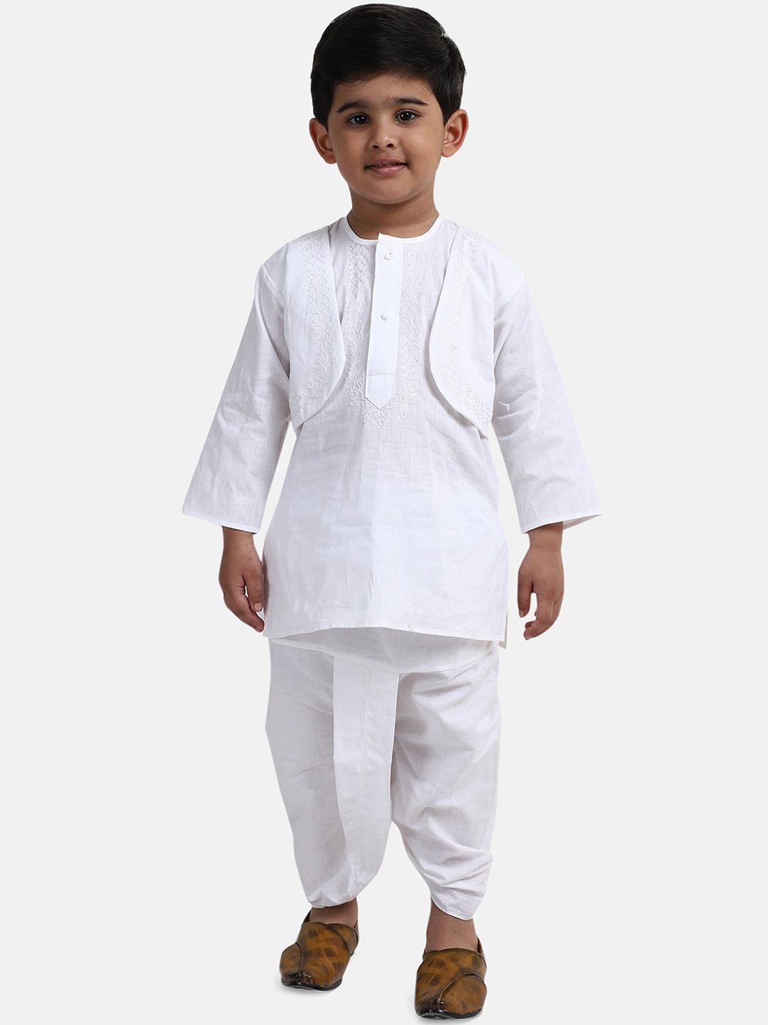 

BownBee Boys White Embroidered Kurta with Dhoti Pants
