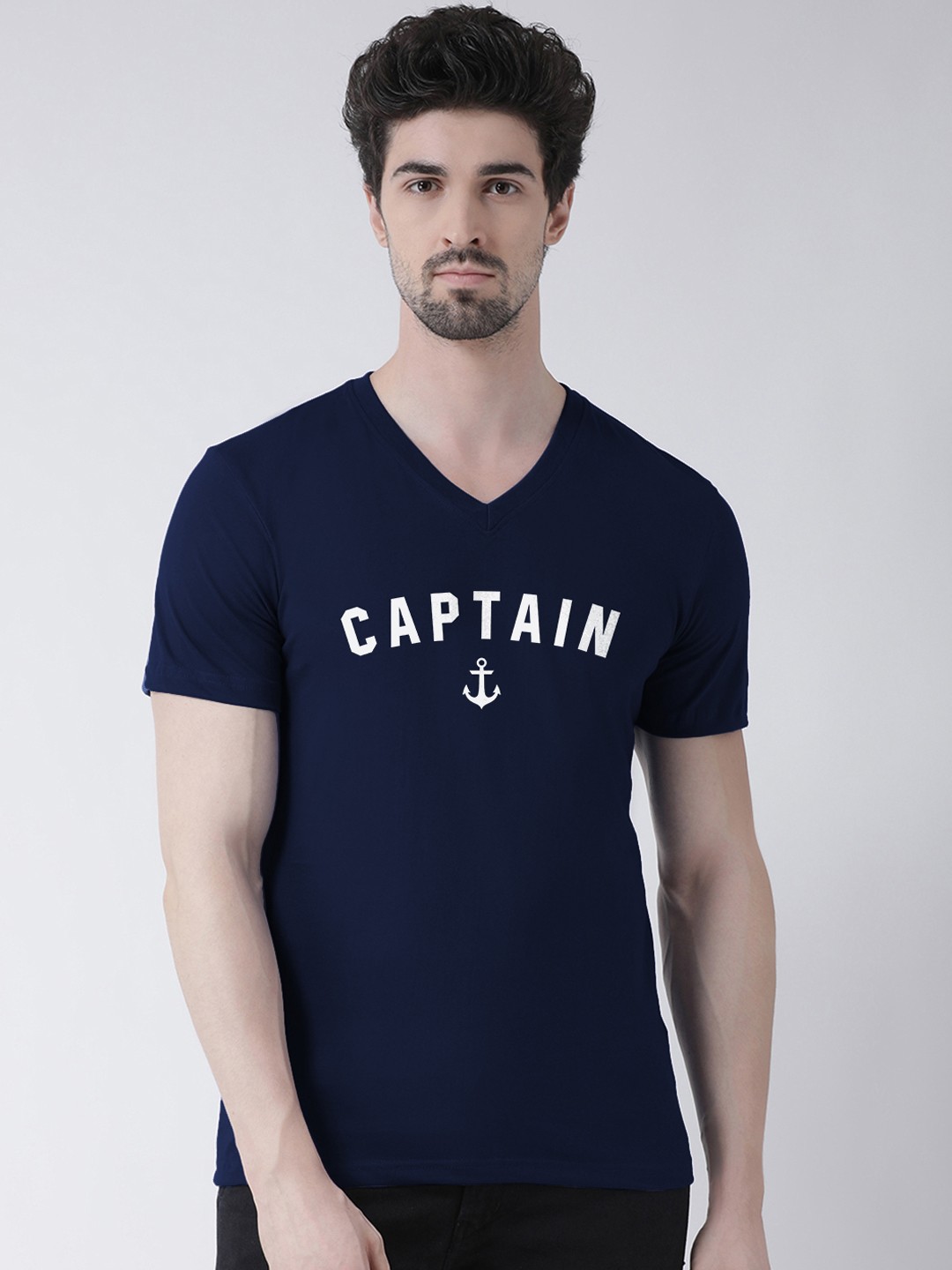 

Friskers Men Navy Blue Printed V-Neck T-shirt