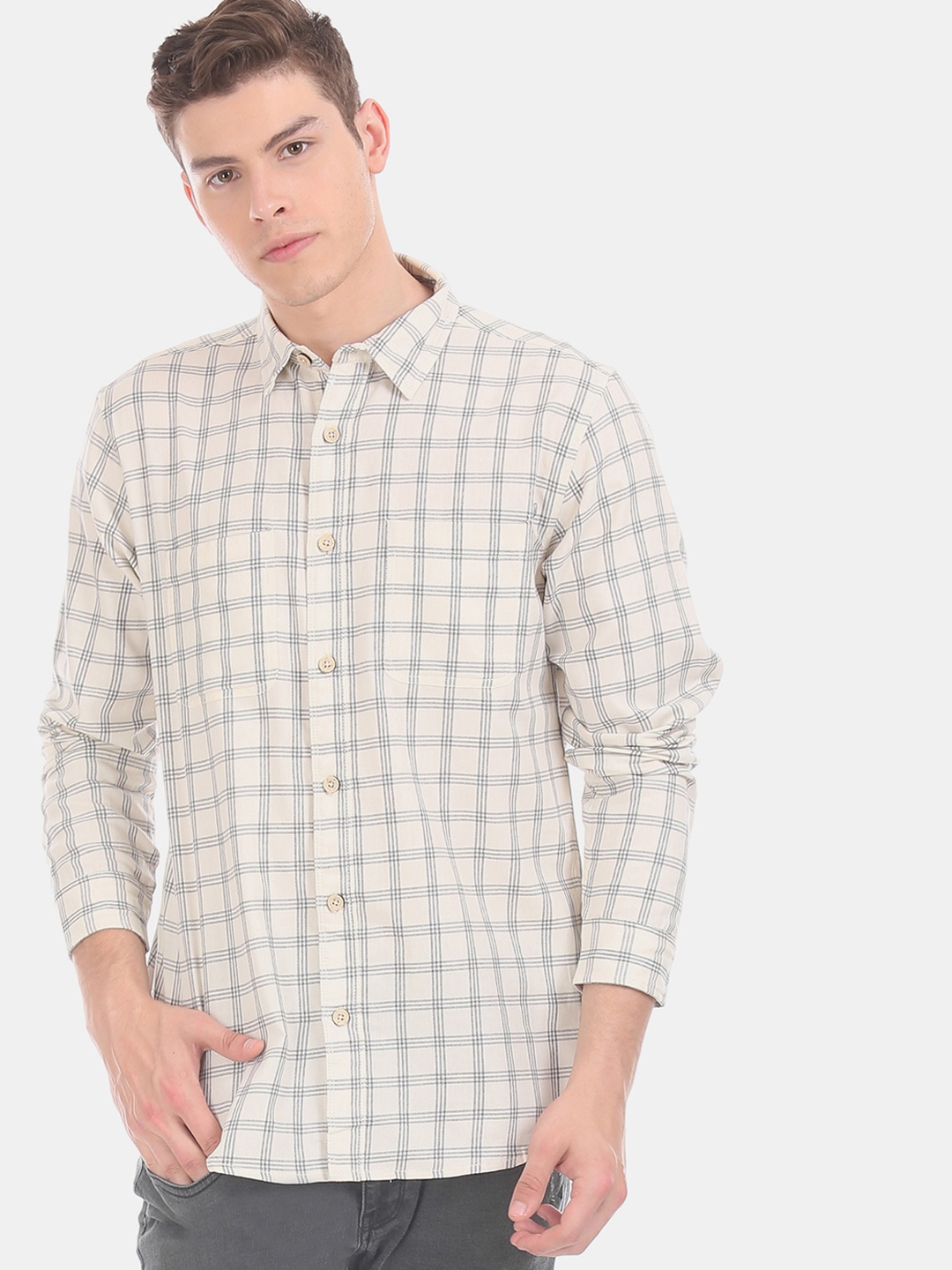 

Cherokee Men Off-White & Grey Regular Fit Checked Casual Shirt