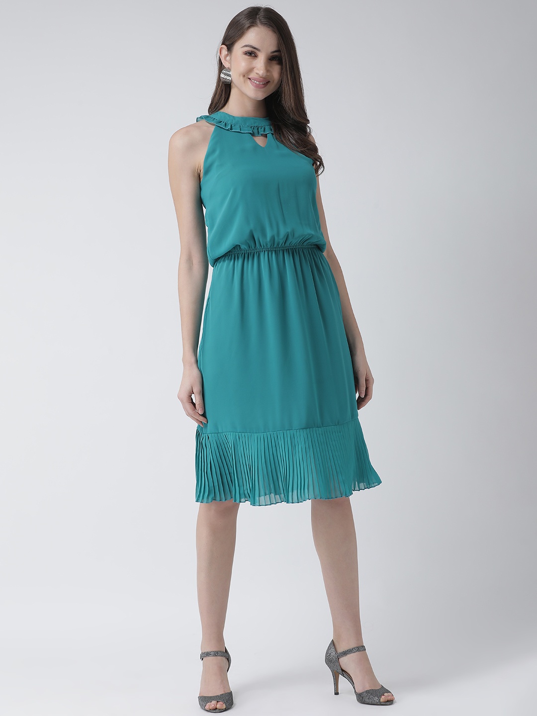 

KASSUALLY Women Sea Green Solid Fit and Flare Dress