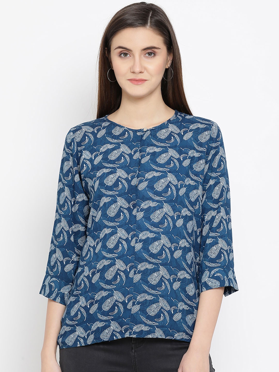 

Crimsoune Club Women Blue Conversational Printed Top