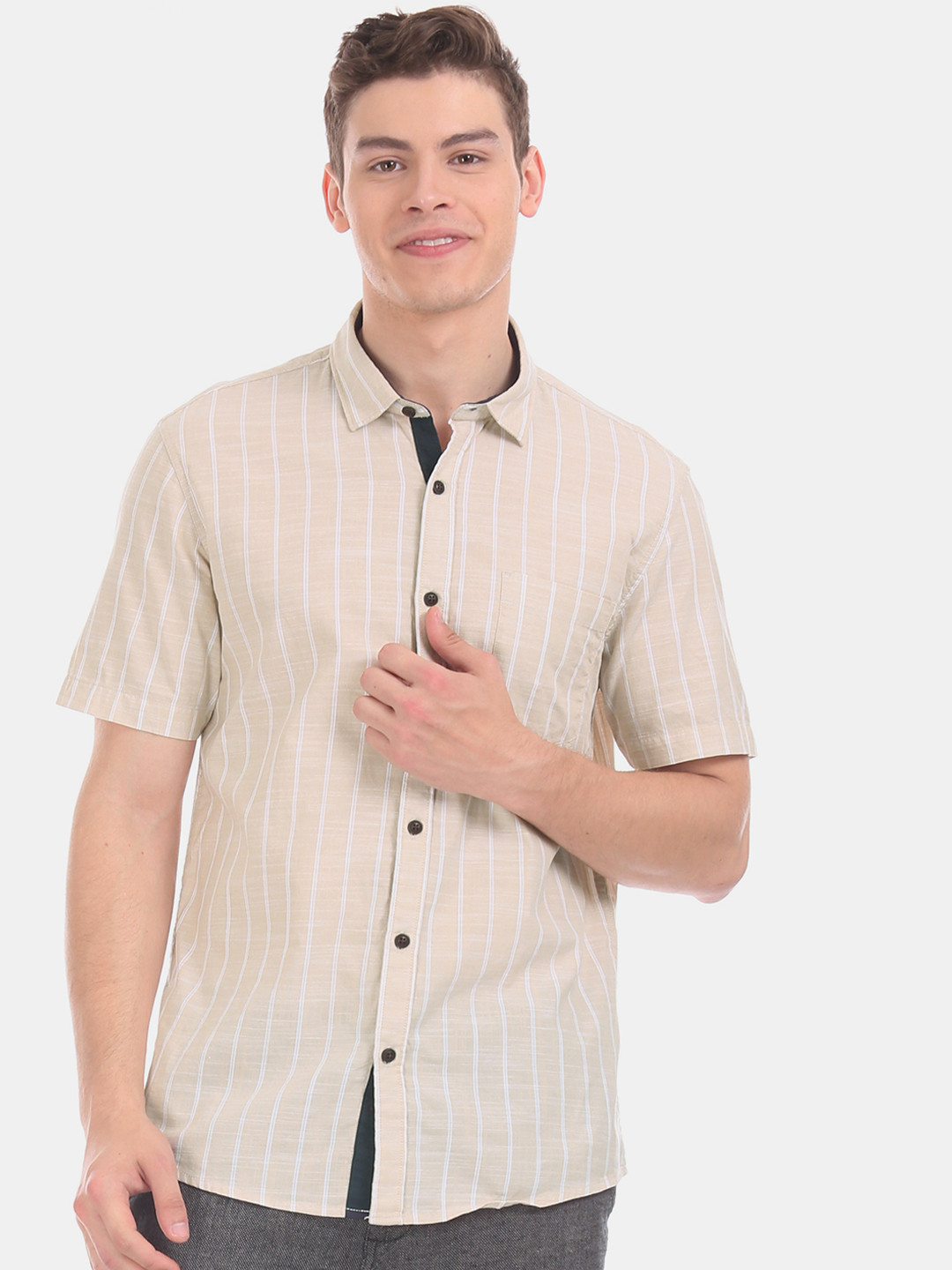 

Ruggers Men Beige Regular Fit Striped Casual Shirt