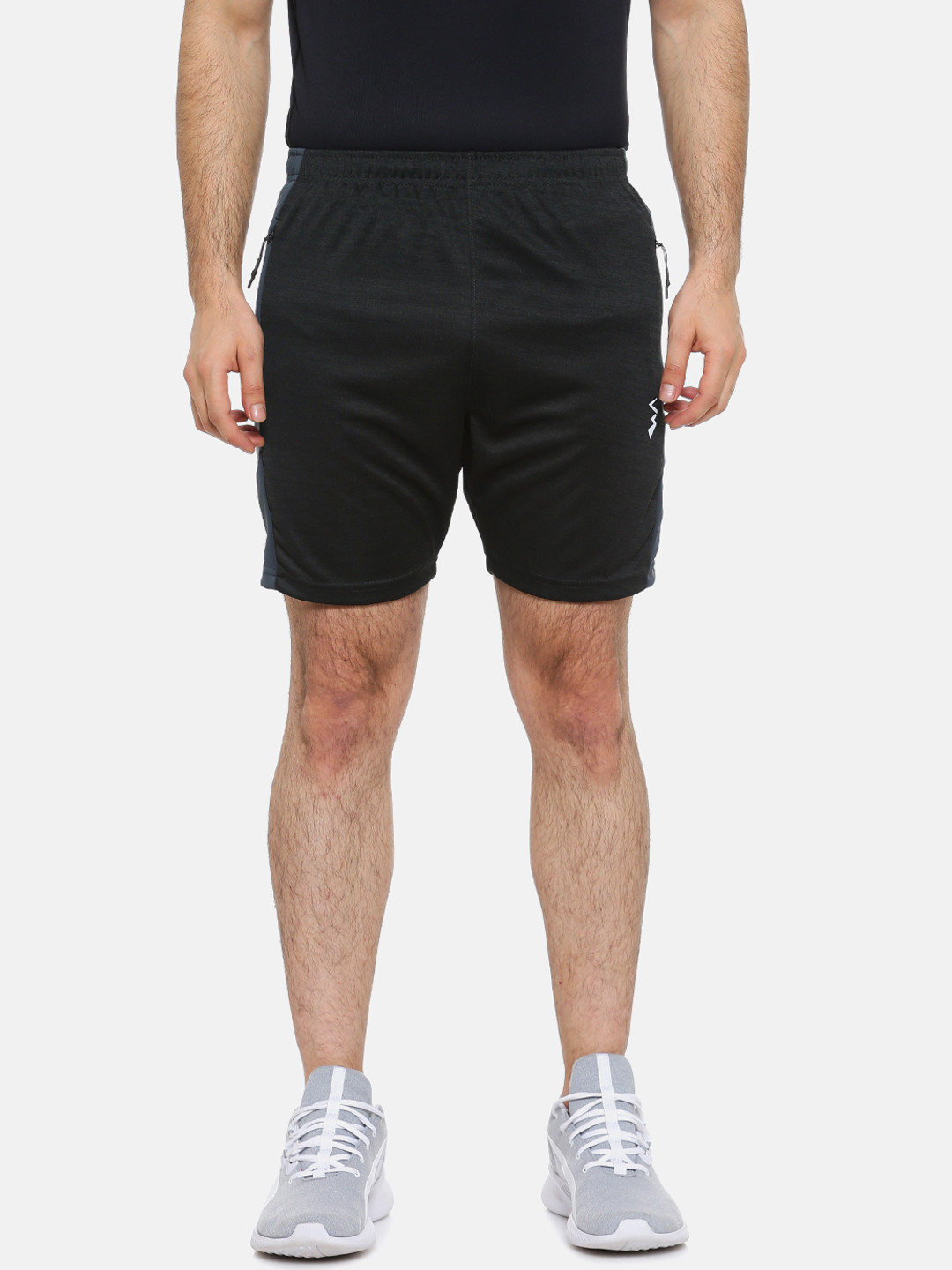 

Campus Sutra Men Charcoal Solid Regular Fit Regular Shorts