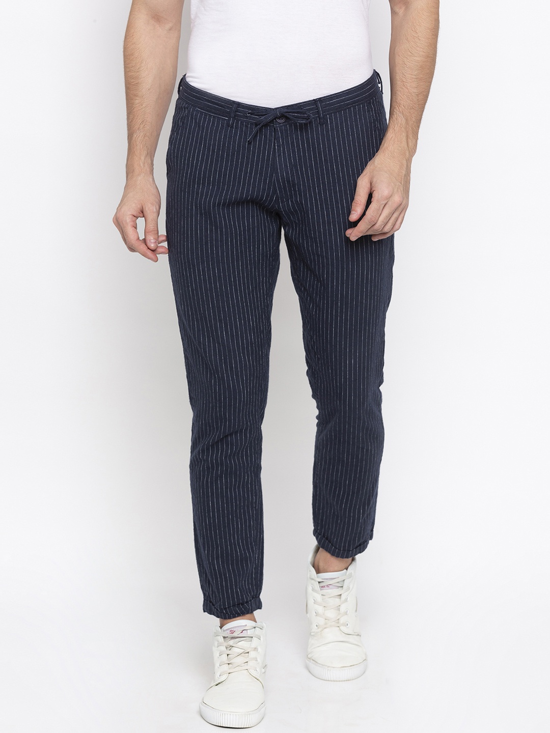 

SPYKAR Men Navy Blue & White Tapered Fit Striped Regular Trousers