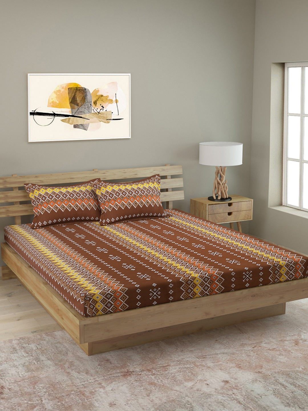 

ROMEE Geometric 144 TC Microfiber Queen Bedsheet with 2 Pillow Covers, Brown