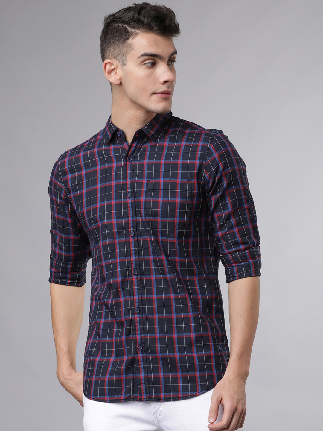 

LOCOMOTIVE Men Navy Blue & Red Slim Fit Checked Casual Shirt
