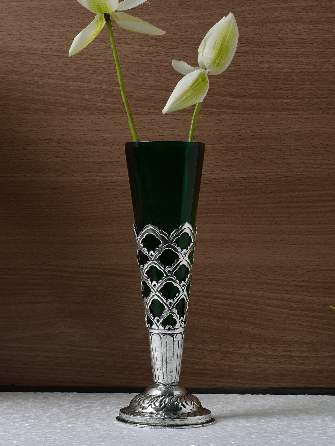 

Homesake Silver-Toned & Green Textured Handcarved Flower Small Vase