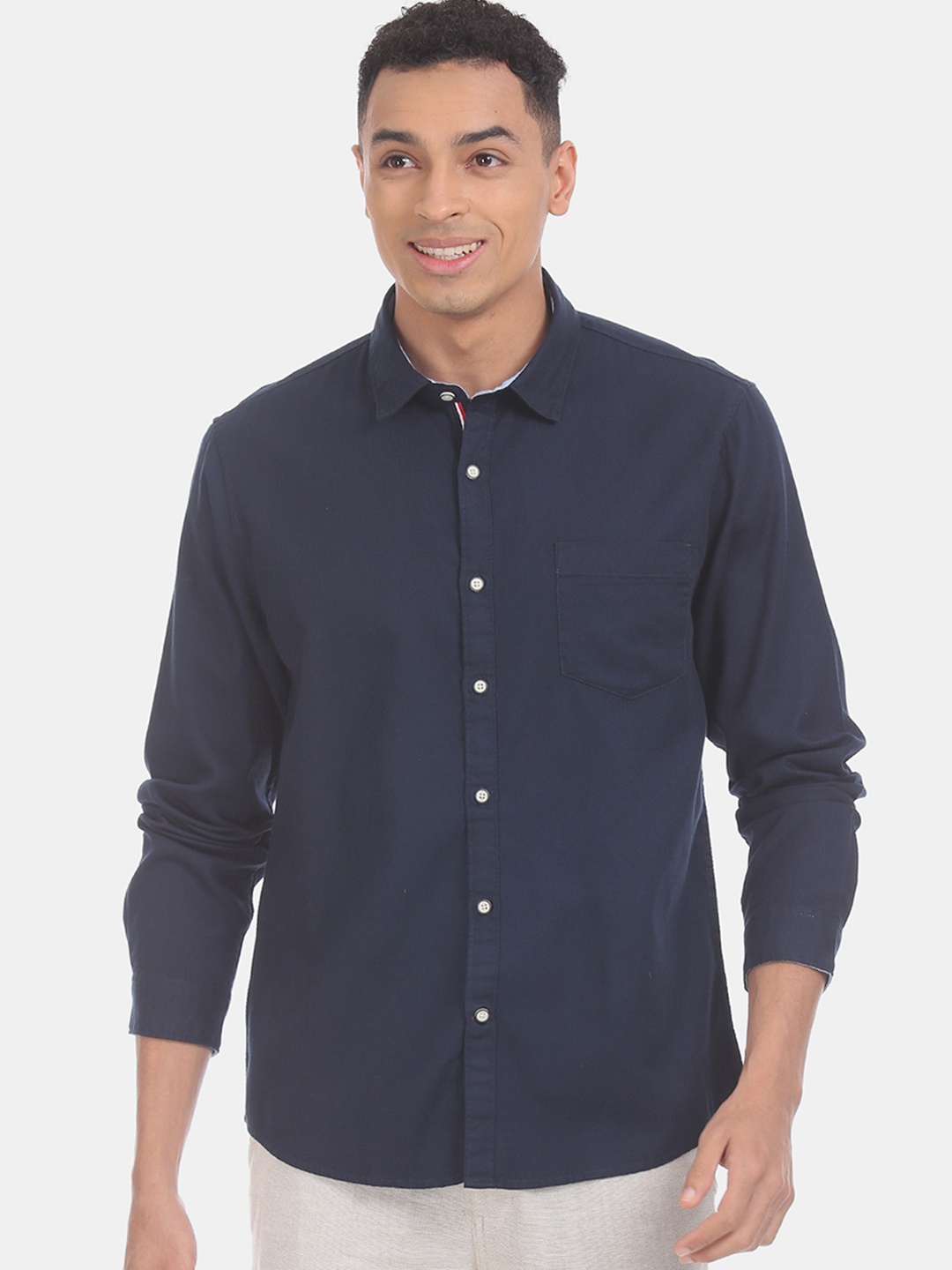 

Ruggers Men Navy Blue Regular Fit Solid Casual Shirt