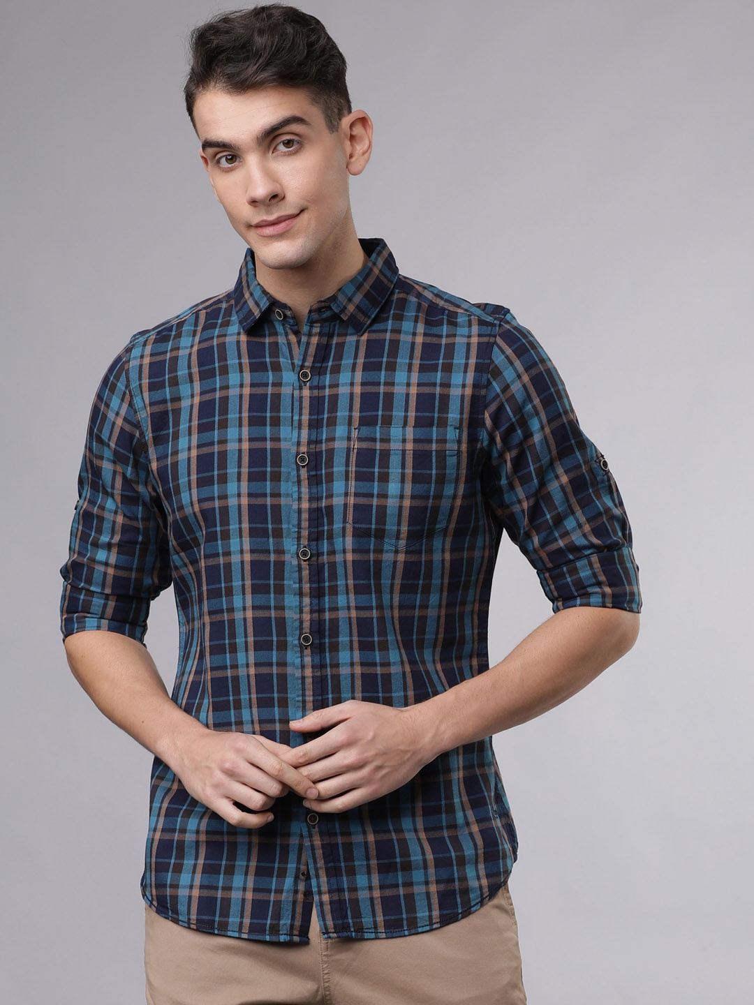 

LOCOMOTIVE Men Blue & Beige Slim Fit Checked Casual Shirt