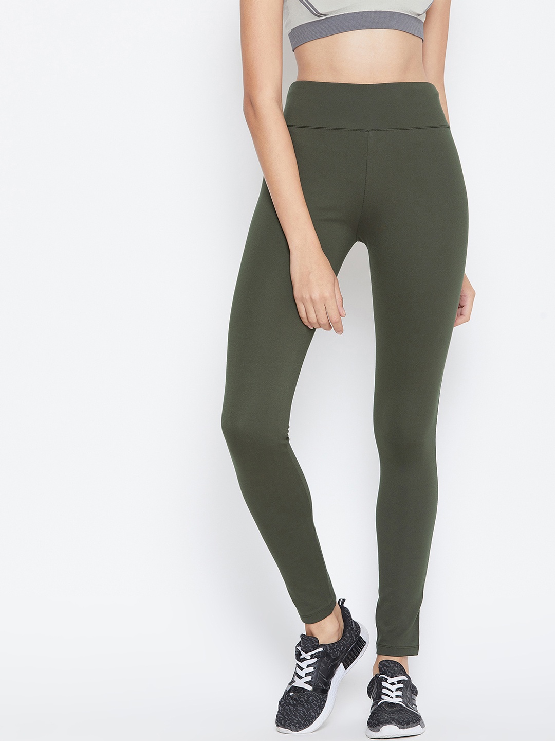 

PERFKT-U Women Olive Green Solid Tights