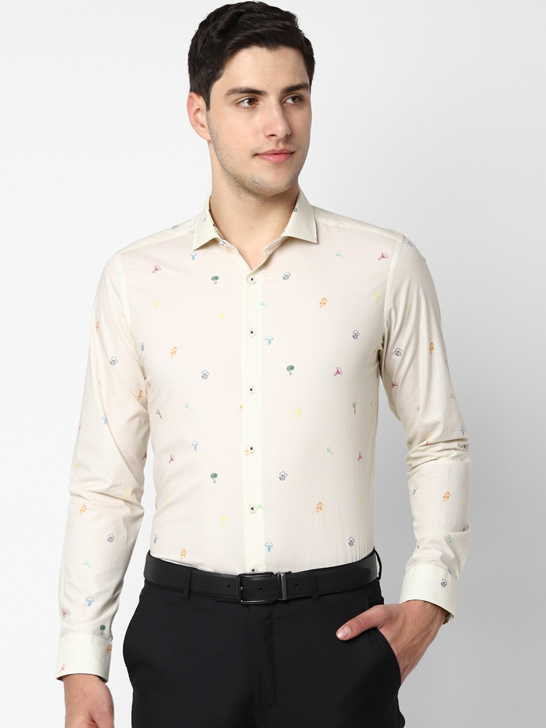 

SIMON CARTER LONDON Men Cream-Coloured Slim Fit Printed Formal Shirt