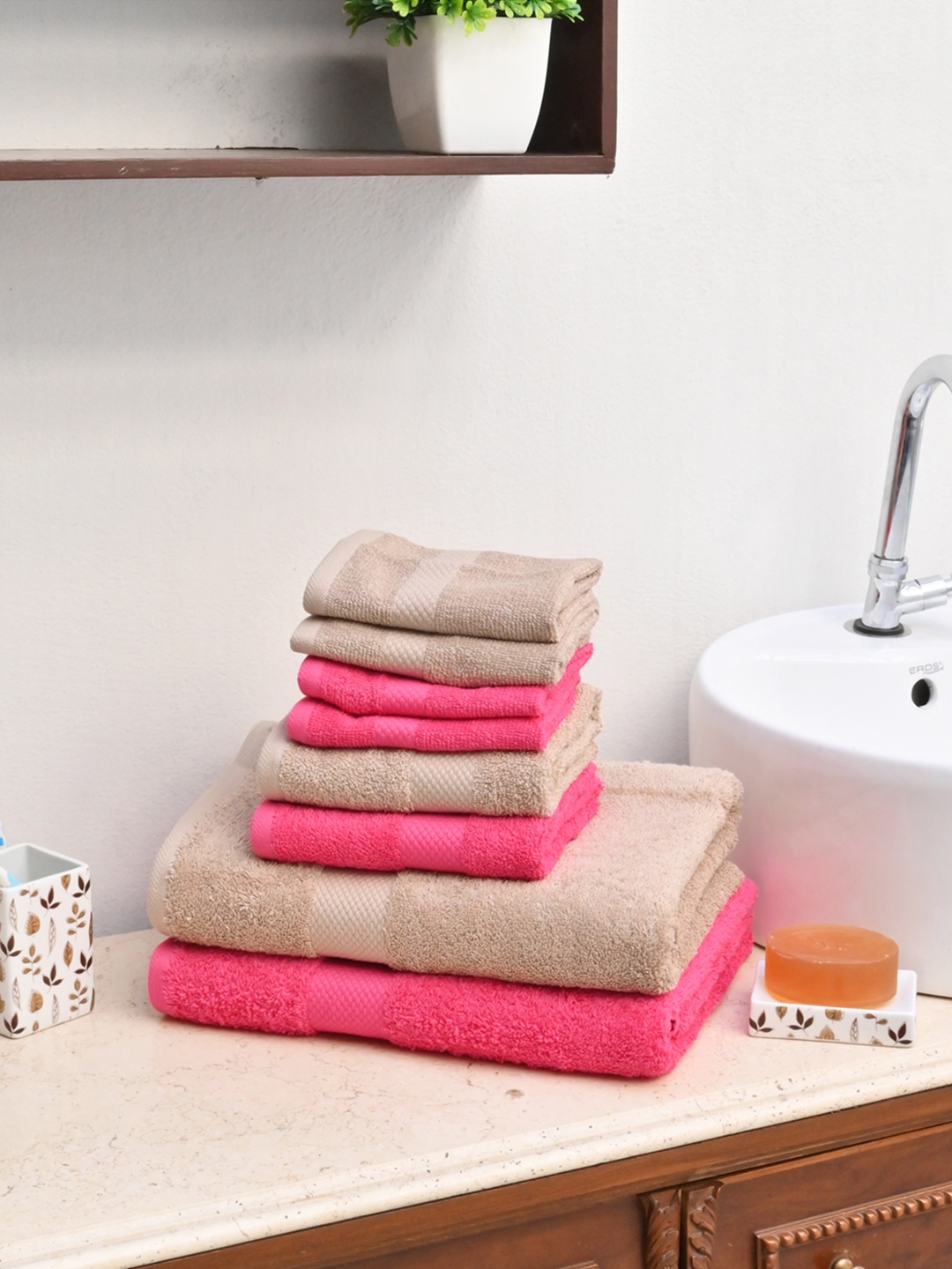 

Avira Home Unisex Pack of 8 Solid Value 500 GSM Towel Set, Beige