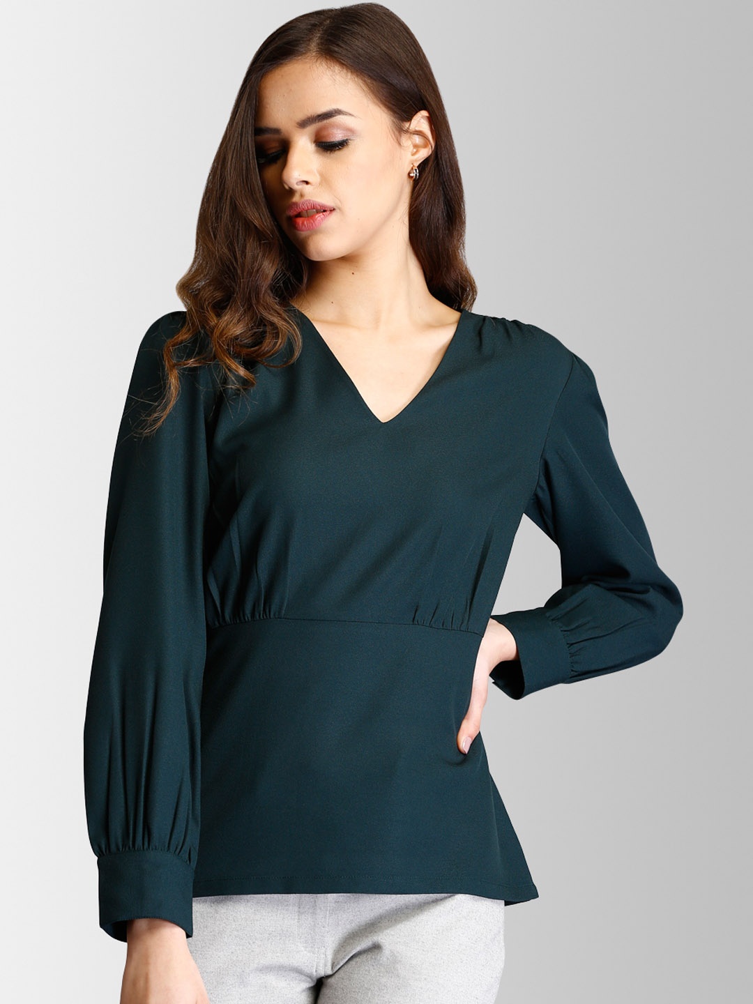 

FableStreet Green Cinched Waist Top