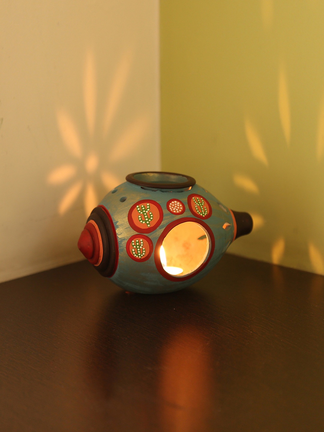 

ExclusiveLane Turquoise Blue Terracotta Hand-Painted Aroma Oil Diffuser