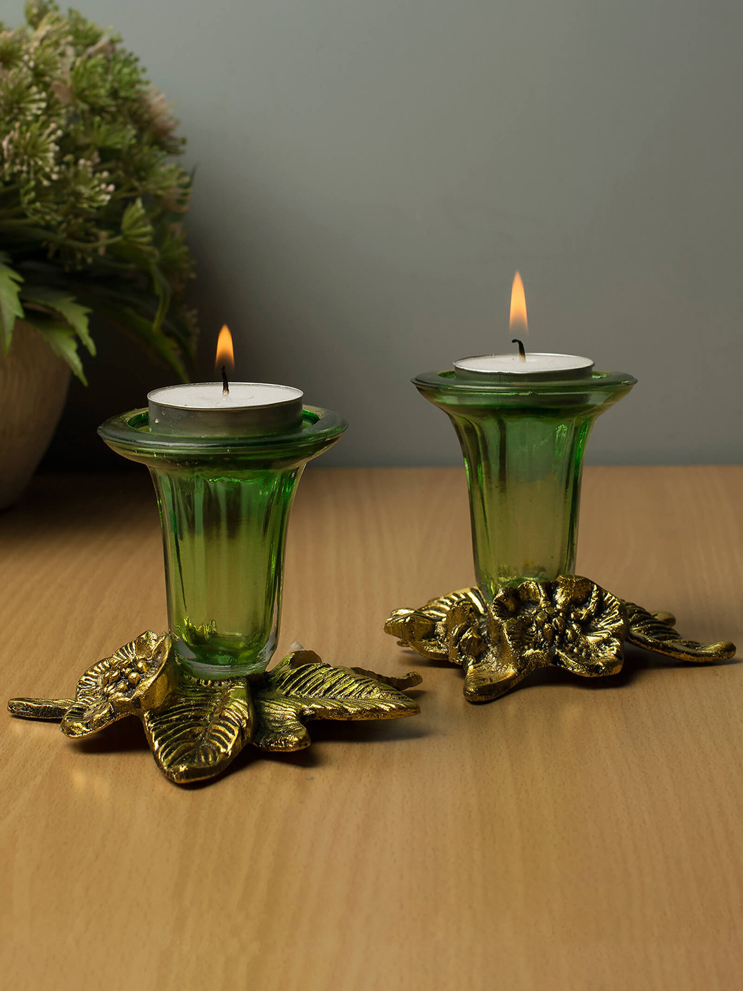 

Homesake Set of 2 Green & Gold-Toned Antique Candle Holders