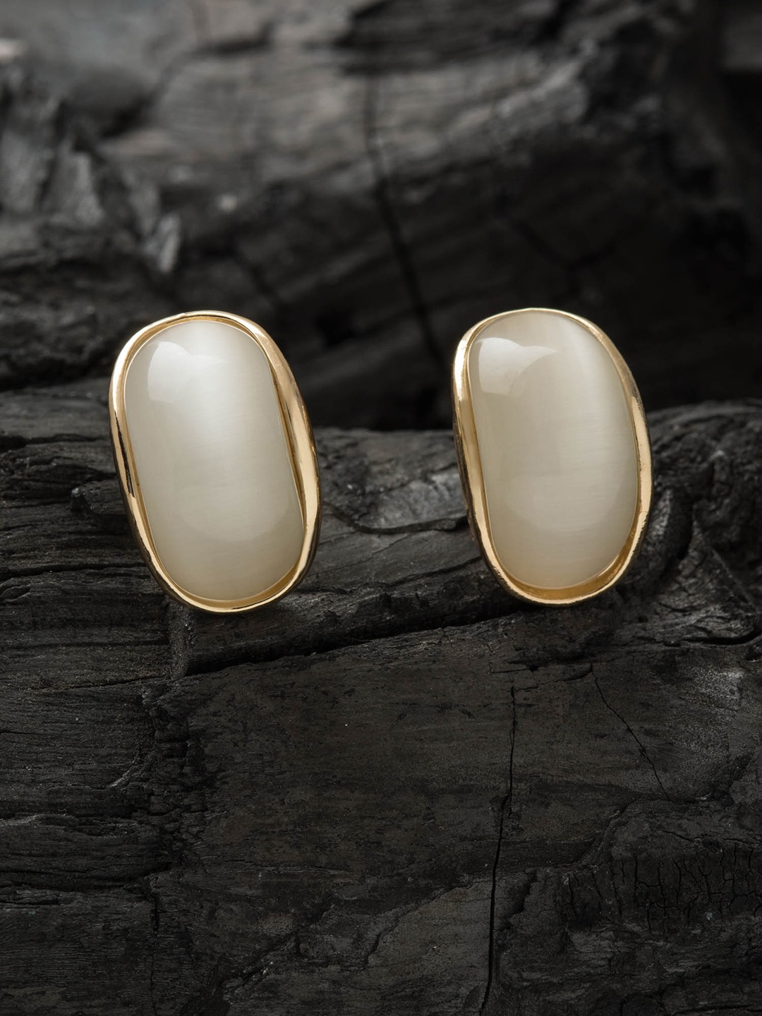 

E2O White Gold-Plated Oval Studs