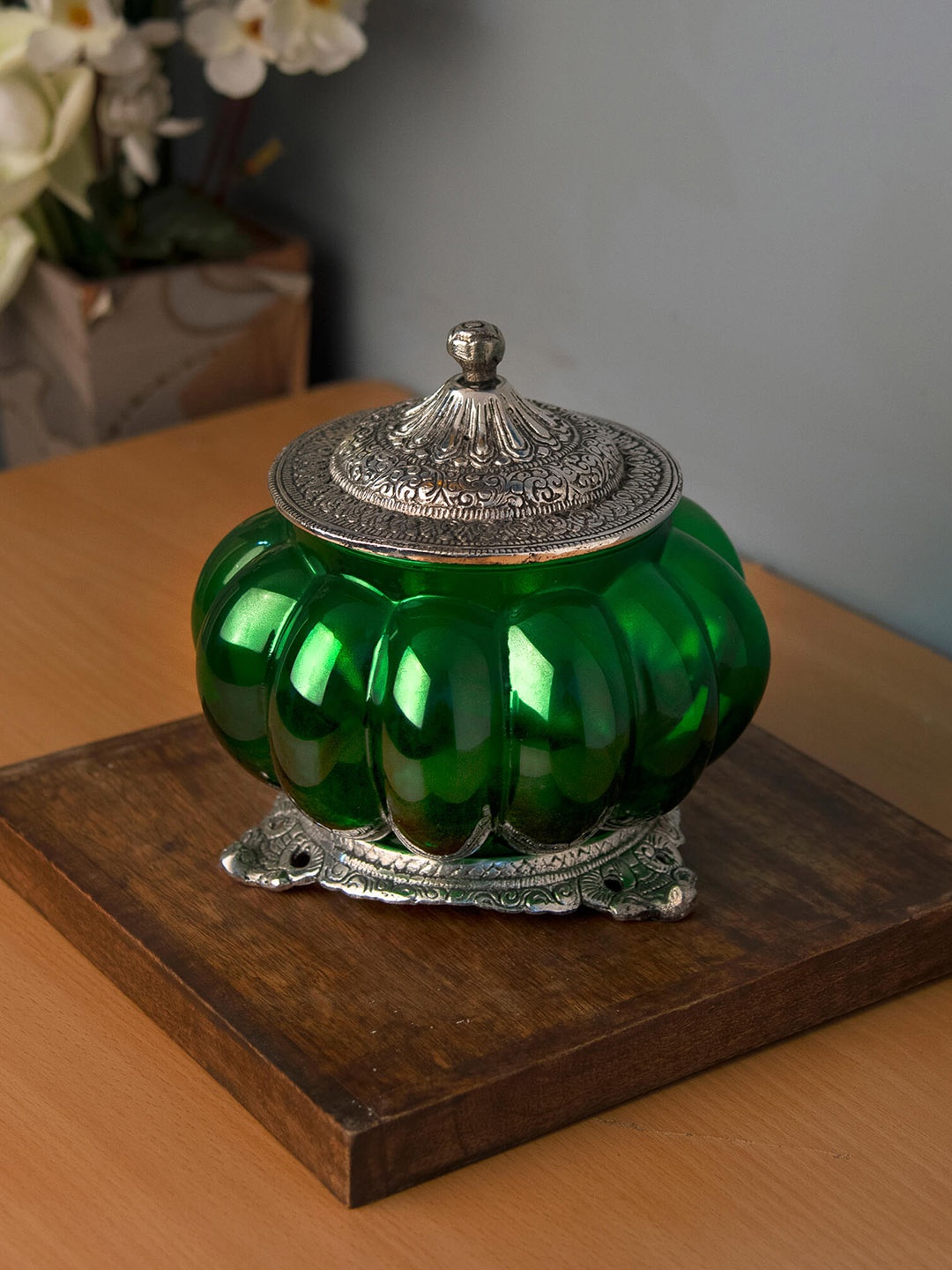 

Homesake Unisex Green & Silver-Toned Antique Cookie Serving Jar