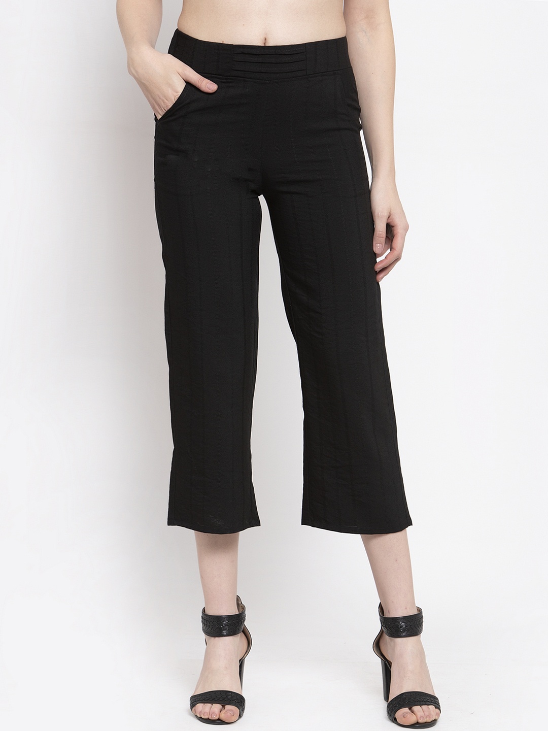 

Westwood Women Black Relaxed Regular Fit Solid Regular Trousers