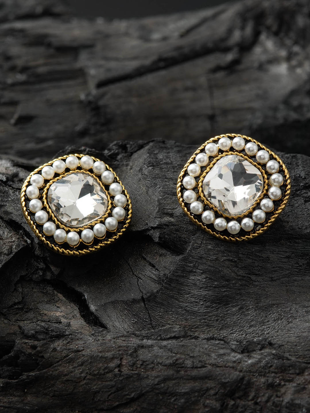 

E2O Gold-Plated & White Square Studs