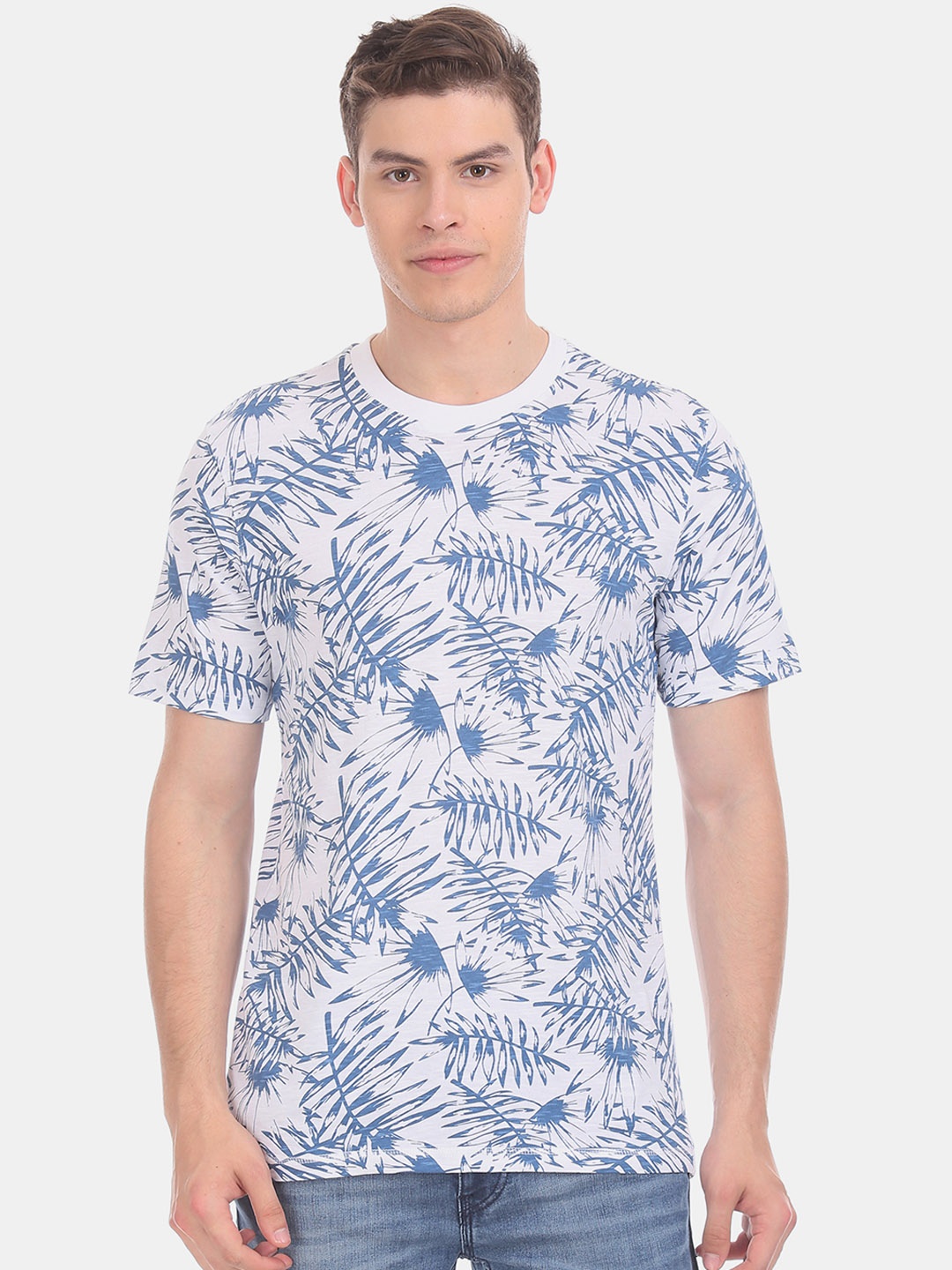 

Cherokee Men White Printed Round Neck Pure Cotton T-shirt